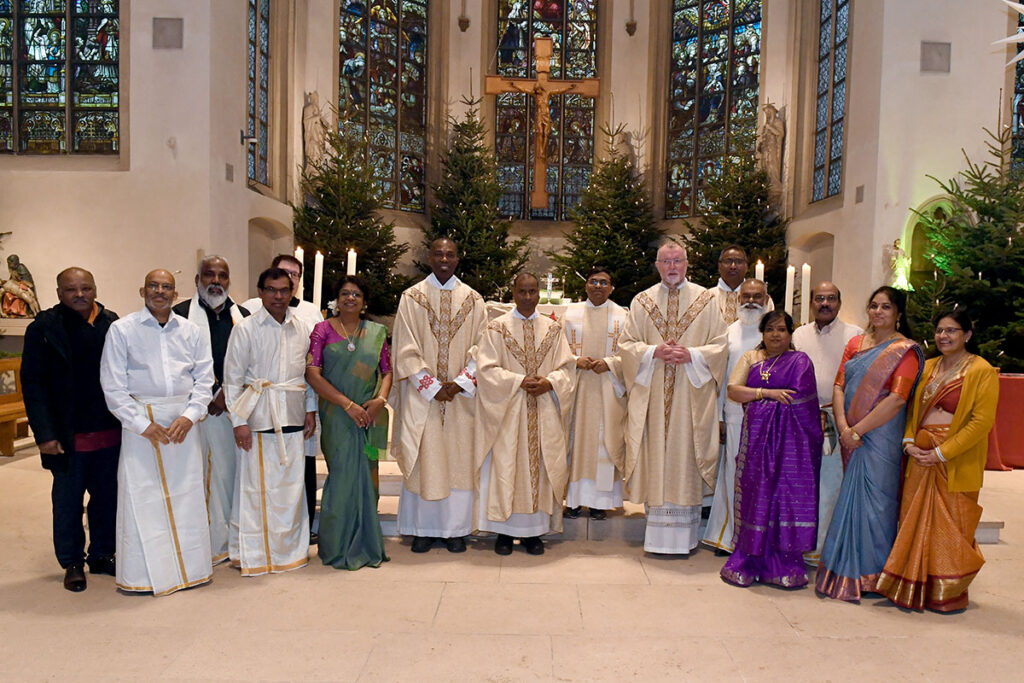 Mit einem Gottesdienst in der Christophorus-Kirche in tamilischer und deutscher Sprache begann das Pongal-Fest.   Foto: MSW  